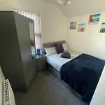 Apartmán Kings Road Town House Serviced *