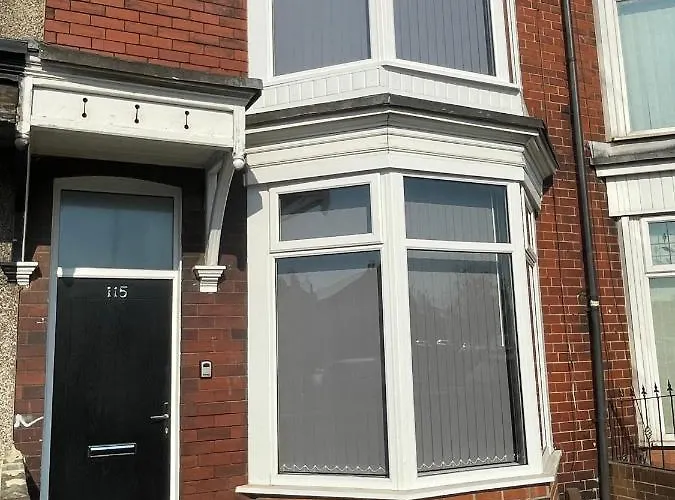 Apartament Kings Road Town House Serviced *