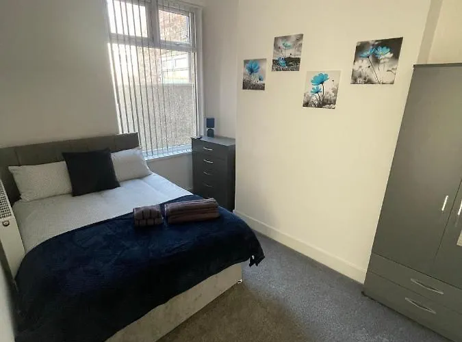 Kings Road Town House Serviced * Middlesbrough